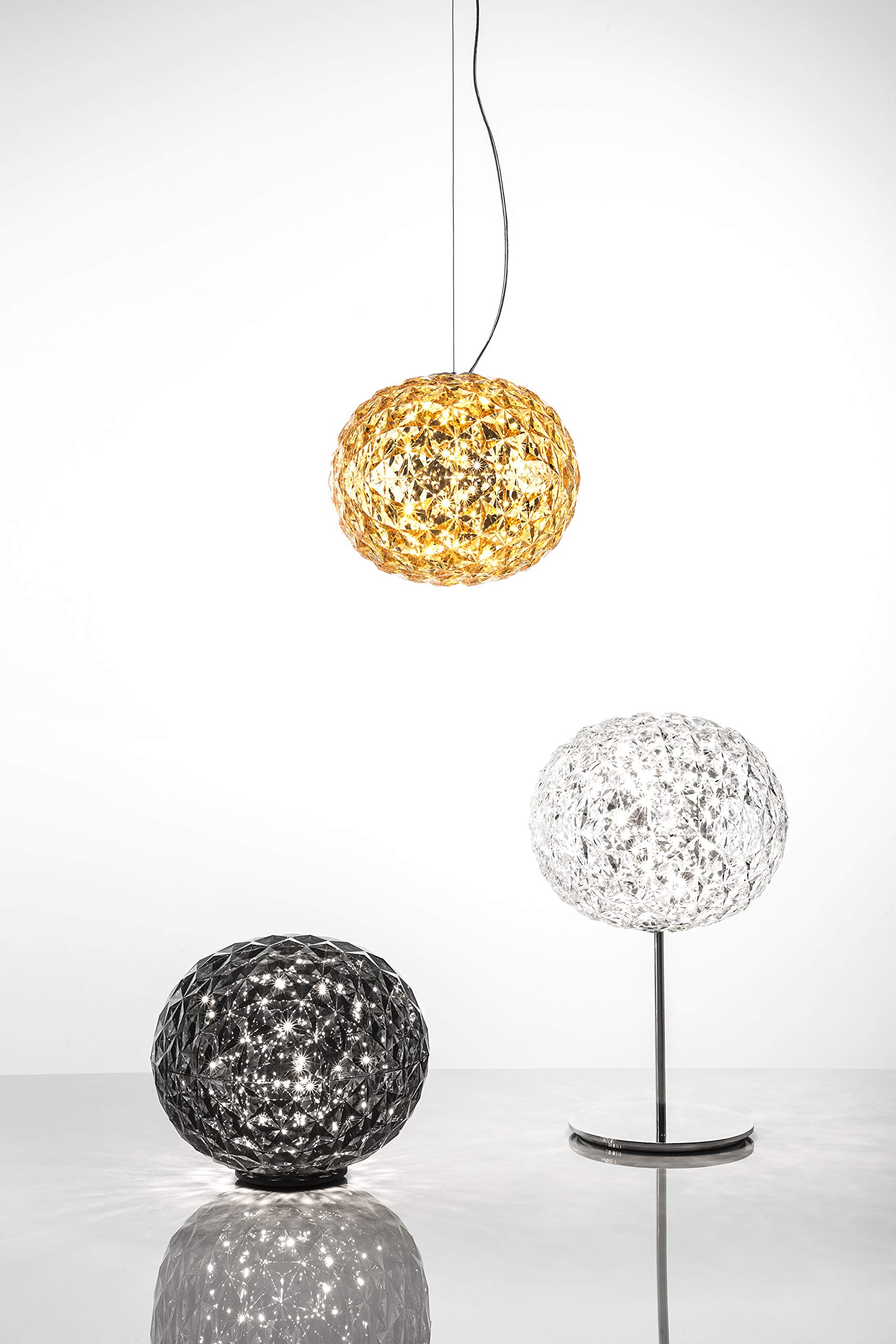 Amazon.co.jp : Kartell(カルテル) LEDテーブルランプ PLANET